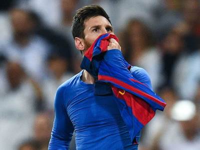  Leo-Mesi-zeli-Lautaro-Martinez-u-Barseloni 