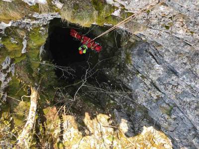  U jami u Nikšiću pronađeno tijelo muškarca! 