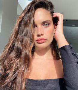  Ona uživa, a fanovi svašta nude! 