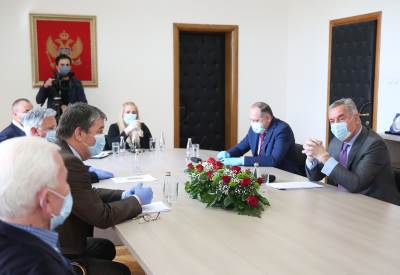  "Najvažniji interes je da što prije počnu da rade sve kompanije u CG" 