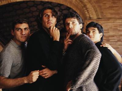  Maldini je igrao 25 godina za Milan i nema dilemu ko je bio najbolji igrač! 