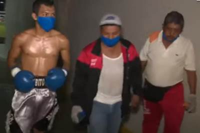  Naprskali boksere, pa ih pustili u ring 