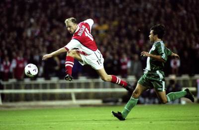  KRV NIJE VODA: Posle Denisa, još jedan Bergkamp u Arsenalu! 