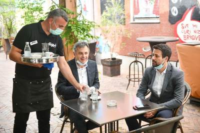  Banjaluka se "obnavlja": I gradonačelnik se uželeo kafića (FOTO) 