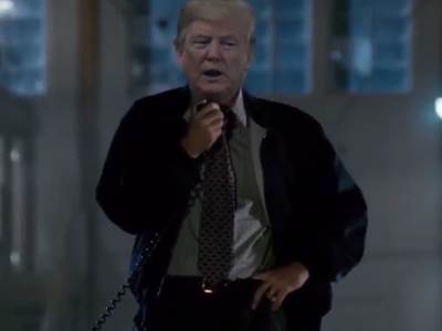  Donald-Tramp-Dan-nezavisnosti-film-scena-u-kojoj-predsednik-drzi-govor 