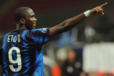  Kako je Murinjo sa ČETIRI reči doveo Etoa u Inter: Ostalo je istorija... 