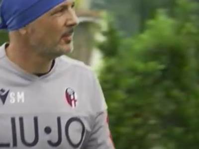 LAV SE VRATIO: Siniša Mihajlović sa novim imidžom na terenu 