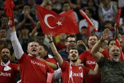  Evroliga-zavrsnica-sezone-u-Istanbulu-ili-Antaliji-Turkis-erlajns-organizuje-kraj-sezone-Evrolige 