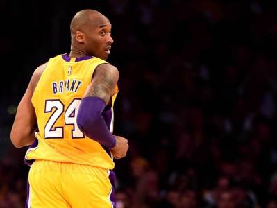  Kobiju u čast! Spalding pravi loptu "Za sve koji postaju šampioni" 