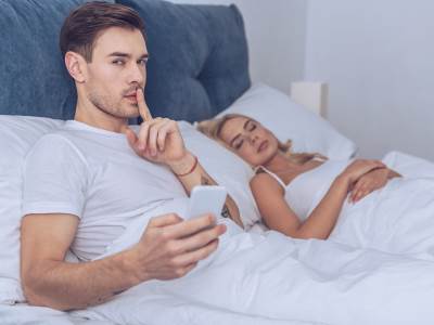  NEVEROVATNA PRIČA: Žena ga je ostavila, našao je drugu, koju vara sa trećom - a tek da vidite sa kim... 