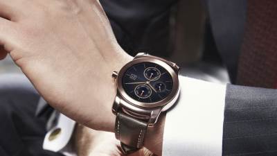  Idealan pametan sat? 