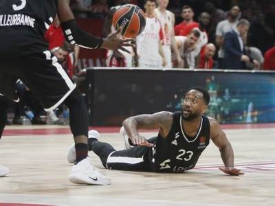  Asvel "vezao" glavnog - Lajti produžio ugovor 