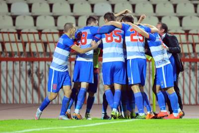  Neviđeno u SVETSKOM FUDBALU: Bivši igrači Borca od sutra GLADUJU! 