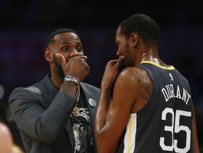  Šta je po zanimanju Kevin Durent? Košarkaš-suvlasnik! 