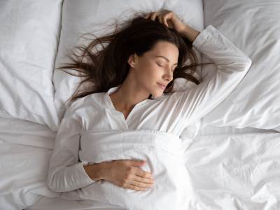  TREĆINU ŽIVOTA PRESPAVAMO, U KUHINJI PROVEDEMO 5 GODINA: Na šta tokom života trošimo najviše vremena 