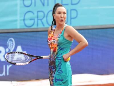  JELENA JANKOVIĆ: Uživa u ljubavi sa doktorom 