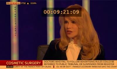  REKORDERKA U PLASTIČNIM OPERACIJAMA 