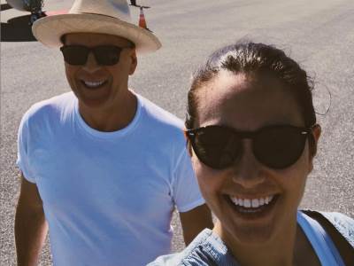  Brus-Vilis-Demi-Mur-i-njegova-druga-zena-slave-rodjendan-zajedno 