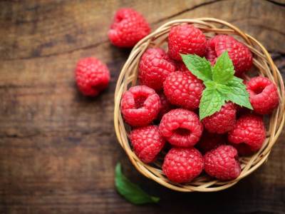  Malo pakovanje zdravlja: Zašto je dobro jesti maline 