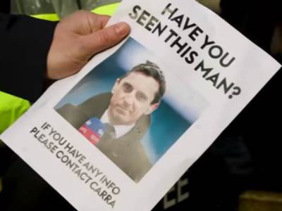  Liverpul-Legende-kluba-zezanje-Gari-Nevil-gde-je-Gari-Sunes-Karager-Barns-Premijer-liga 