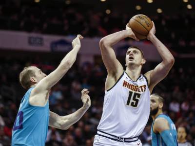  Adam-Silver-NBA-Diznilend-korona-virus 