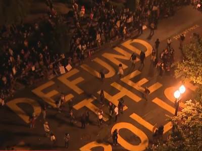  Demonstranti u Njujorku traže manji bužet policiji  