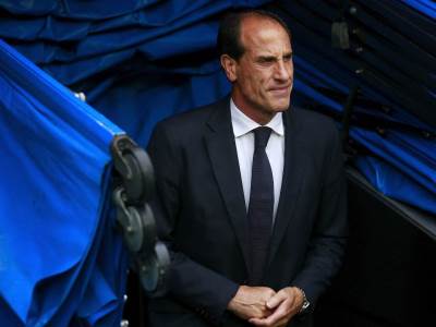  Verovali ili ne… ŠESTI put je na klupi Valensije da "gasi požar" 