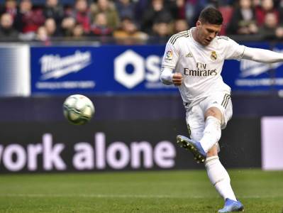 Real Madrid želi titulu, a sada će moći da im pomogne i Luka Jović 