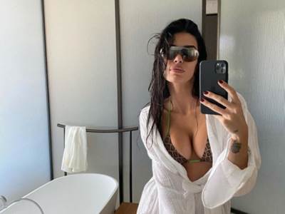  "Au, čoveče": Prelepa žena fudbalera i TRBUŠNJACI o kojima se priča! (FOTO) 