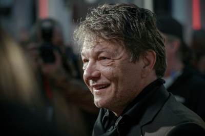  Dragan-Bjelogrlic-snimanje-Tajkun-dva-broja-veca-kosulja 