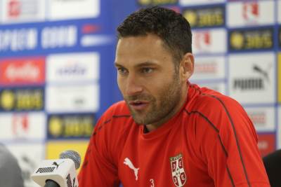  Duško Tošić napadnut NOŽEM I KAMENJEM na Kalemegdanu? 