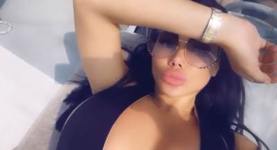  Tamara Đurić u JOŠ VRELIJEM izdanju uživa na JAHTIi! (FOTO) 