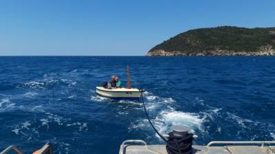  Spašavanje neodgovornih pecaroša u Sutomorskom zalivu 