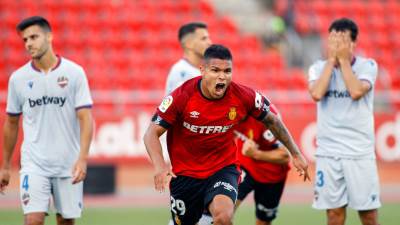  Primera-rezultati-tabela-i-TV-prenosi-Sportklub-raspored-Real-Madrid-Alaves-Bilbao-Sevilja 