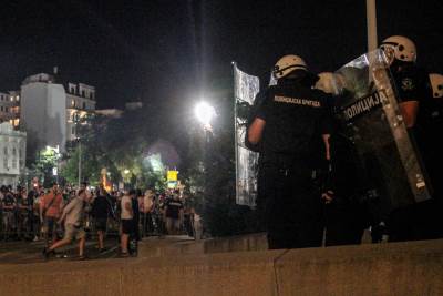  MUP-snimak-protesti-Skupstina-Srbije-video 