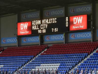  ''Sad ih ugasite, ako vas nije sramota!'' 