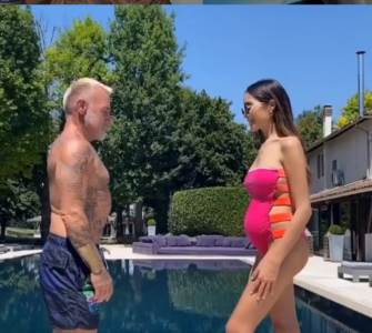  Siniša SE PROVODIO NA ŽURKI BOGATOG PLEJBOJA! Evo ko je zavodnik koji čeka dete sa 27 godina mlađom cicom! (FOTO) 