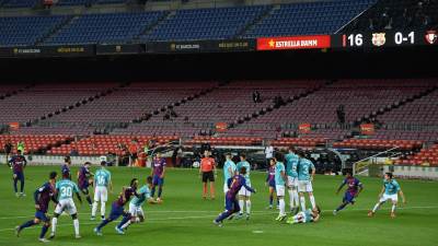  Leo-Mesi-novi-gol-iz-slobodnjaka-VIDEO-Barselona-Osasuna 
