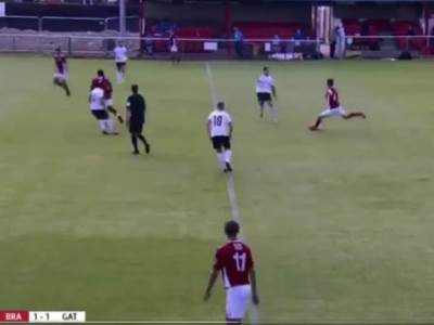  Gol-sa-pola-terena-VIDEO-Engleska-FC-Brakli 