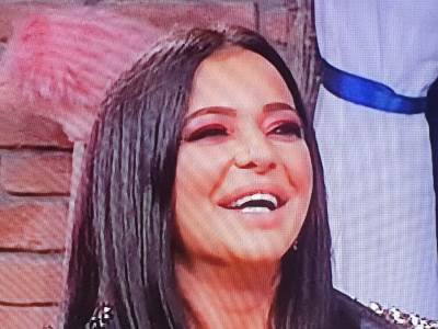  Zbog "PUŠKICE" dobila jedinicu, pa PROFESORKI IZGREBALA KOLA! (FOTO) 