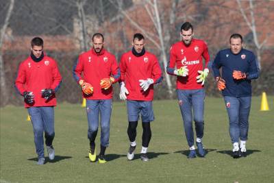  Zoran-Popovic-golman-Crvena-zvezda-transfer-Levski 