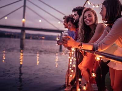  crnogorci napustaju roditeljski dom sa 33 godine 