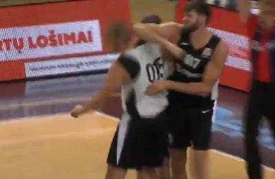  HAOS NA TERENU: Poznati Litvanac laktom NOKAUTIRAO rivala 