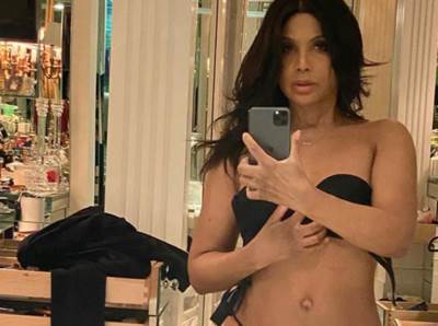  PEVAČICA MASIRALA LICE VIBRATOROM, PA "OTVORILA DUŠU" 