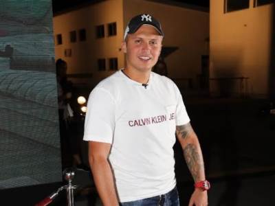  stefan-karic-nova-devojka 