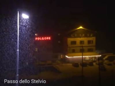  PRAVO OSVJEŽENJE: Mi ovdje izgoresmo a u komšiluku SNIJEG usred ljeta 