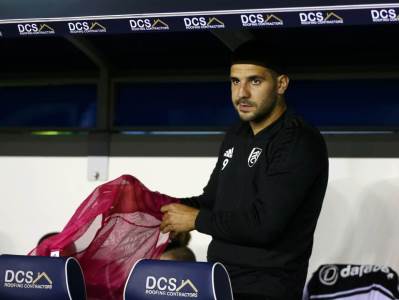  MITROVIĆ UVEO FULAM U PREMIJER LIGU, ALI NIŠTA OD NAGRADE: Englezi za najboljeg proglasili Engleza! 