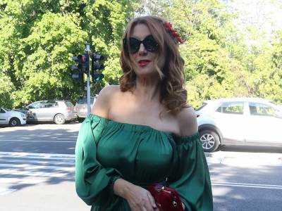  VESNA DEDIĆ šokirana smrću Isidore Bjelice: Gušeći se u suzama poručila - NE ŽELIM da poverujem! 