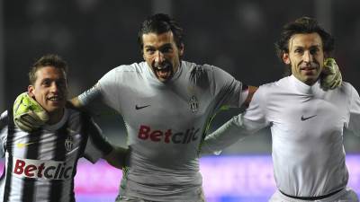  BOMBA IZ ITALIJE, šampion vraća legendu: Na terenu je bio GENIJE, a sada da ga vidimo na klupi! 