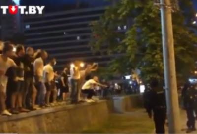  LUKAŠENKO dobio izbore! SUKOBI na ulicama Minska, skandira se: Sramota, sramota! (VIDEO) 